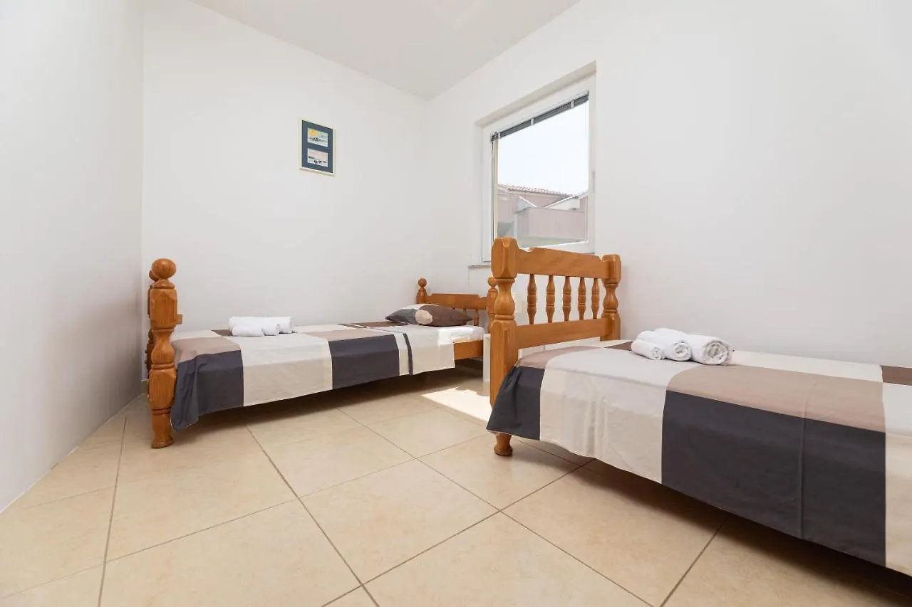 Apartment Mia Cizici